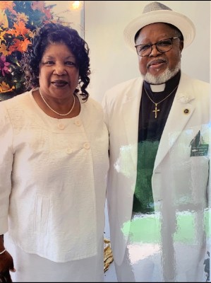 Spring Green Church of Christ, Disciples of Christ Logo